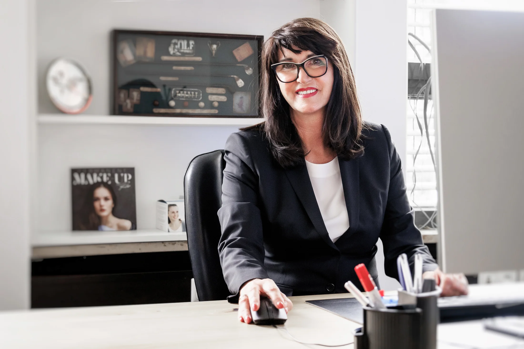 Gisela Ritter begleitet Permanent-Make-up-Schulungen bei Riso